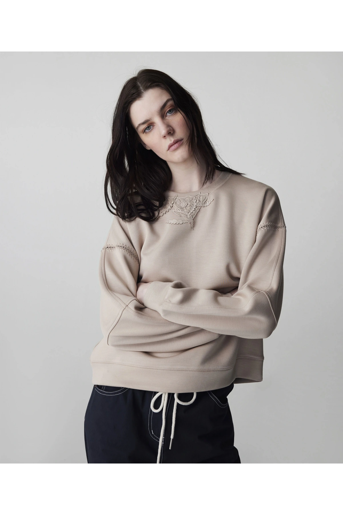 İpekyol Aplikeli Sweatshirt IS1260091016