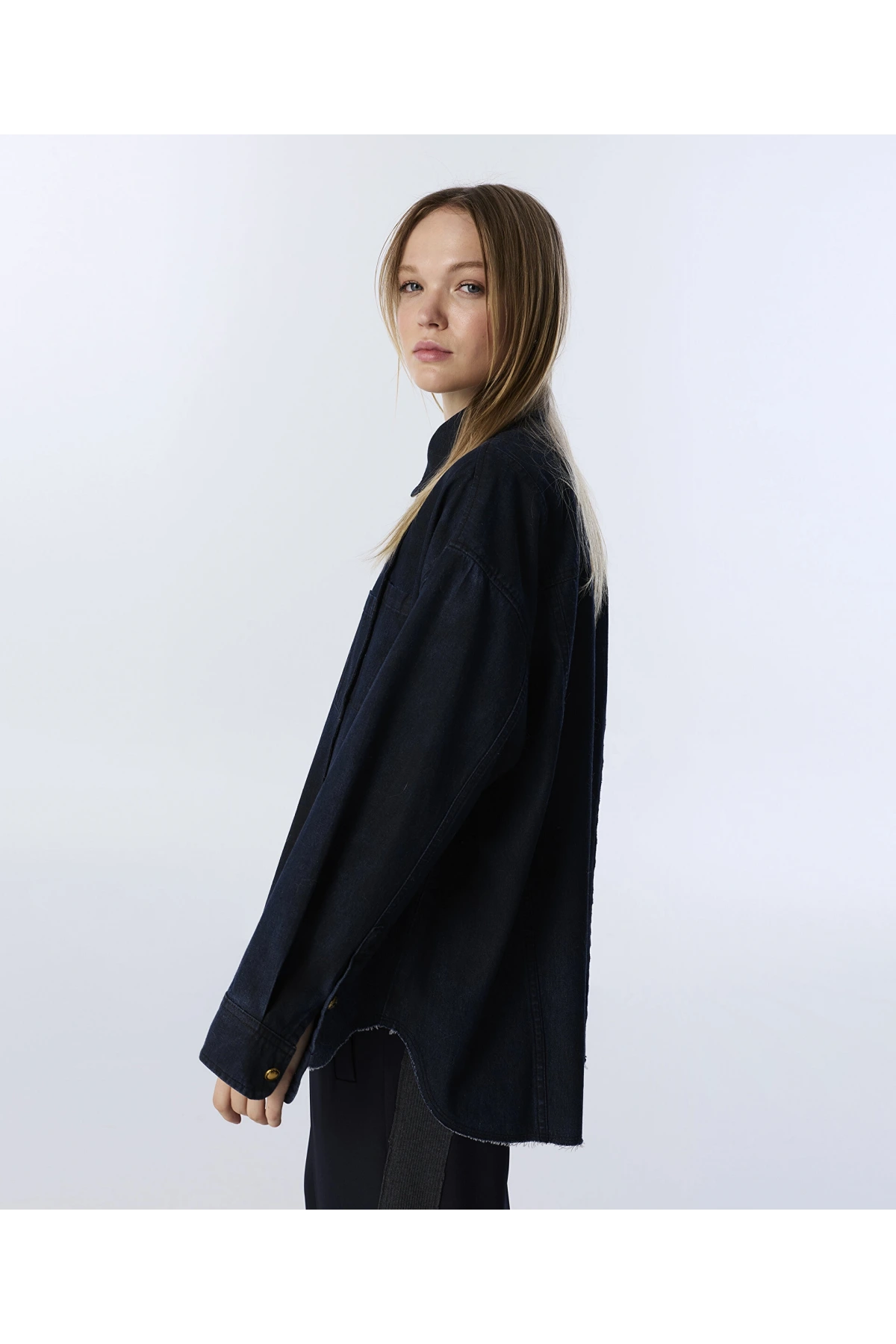 Twist Metal Aksesuarlı Jean Gömlek TW6250025128