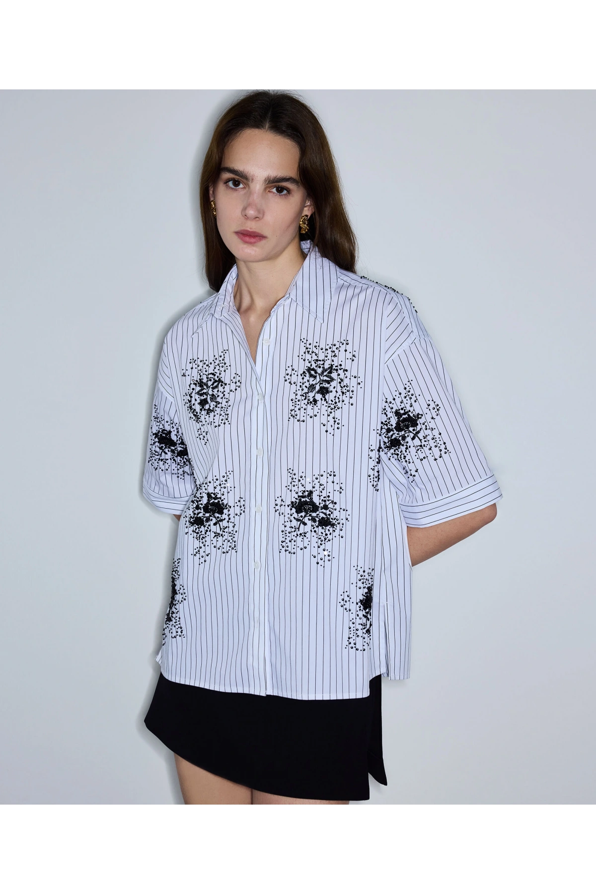 İpekyol Çiçek Nakışlı Payetli Gömlek IS1260025123
