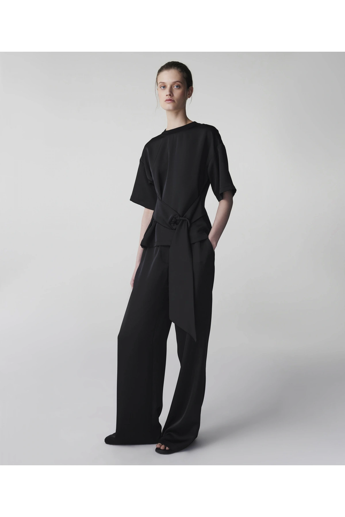 İpekyol Kuşaklı Saten Bluz IS1260006083