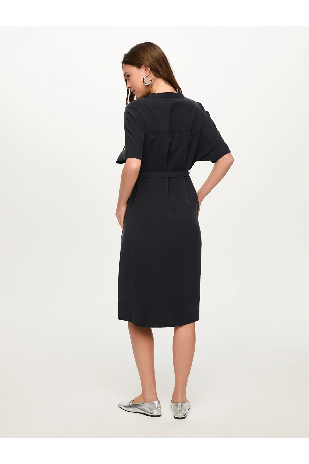 Faik Sönmez Omuzu Trok Taş Detaylı Beli Kemerli Elbise US26ELB039
