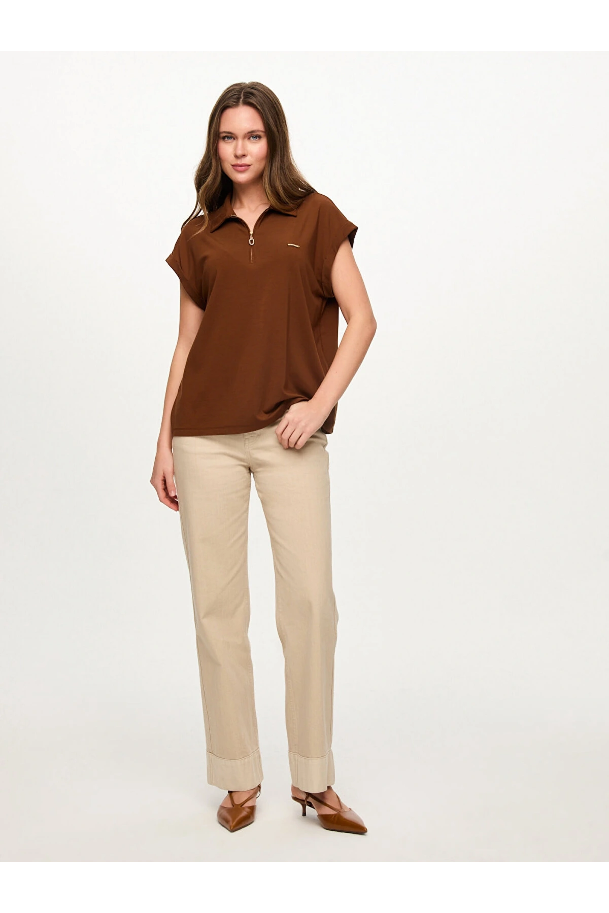 Faik Sönmez Polo Yaka Metal Aksesuar Detaylı T-Shirt US26TSH089