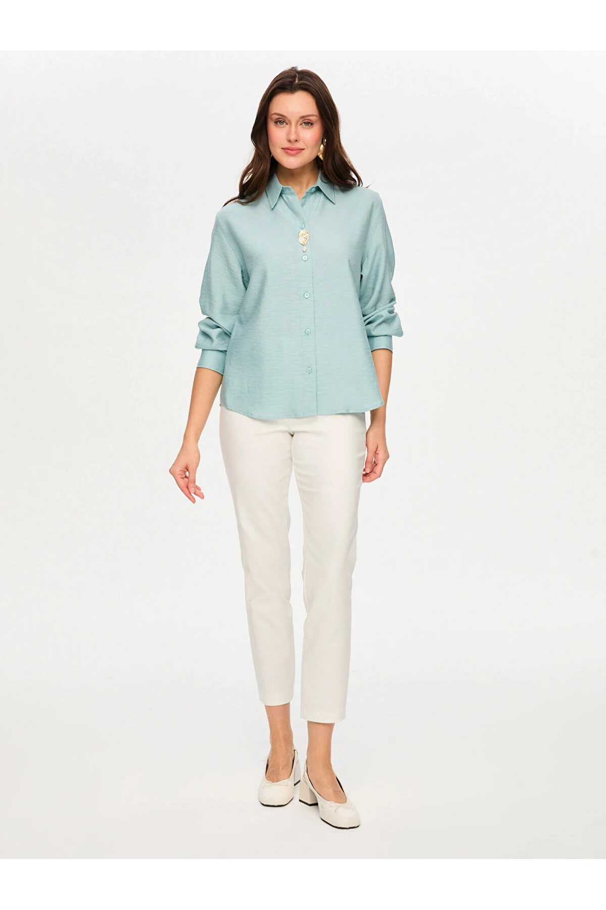 Faik Sönmez Cebi Gold İnci Aksesuarlı Kendinden Desenli Gömlek US26GML017