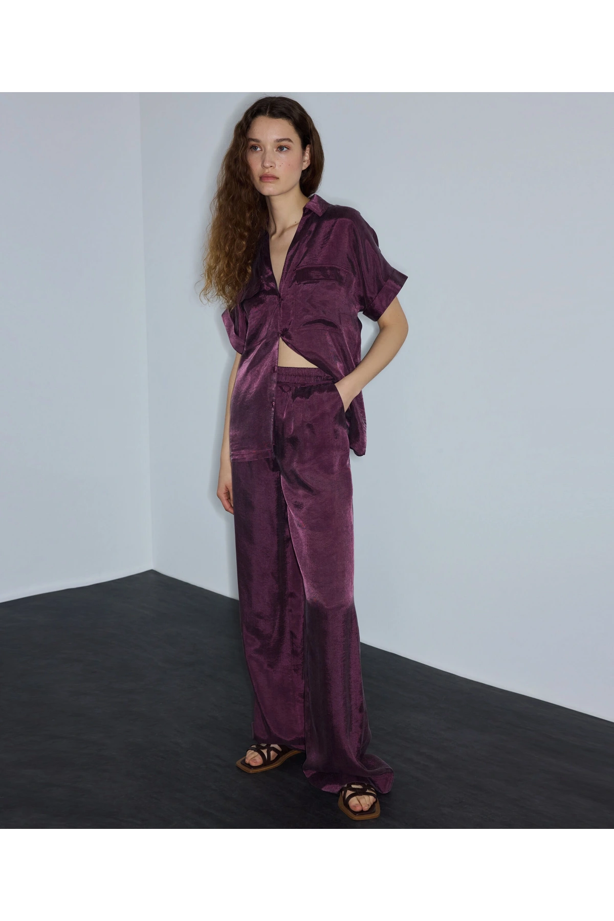 İpekyol Parlak Dokulu Wide Leg Pantolon IS1260003245