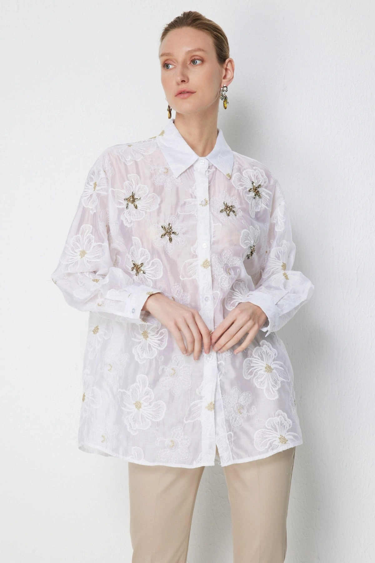 Ekol Çiçek İşlemeli Gömlek 02918
