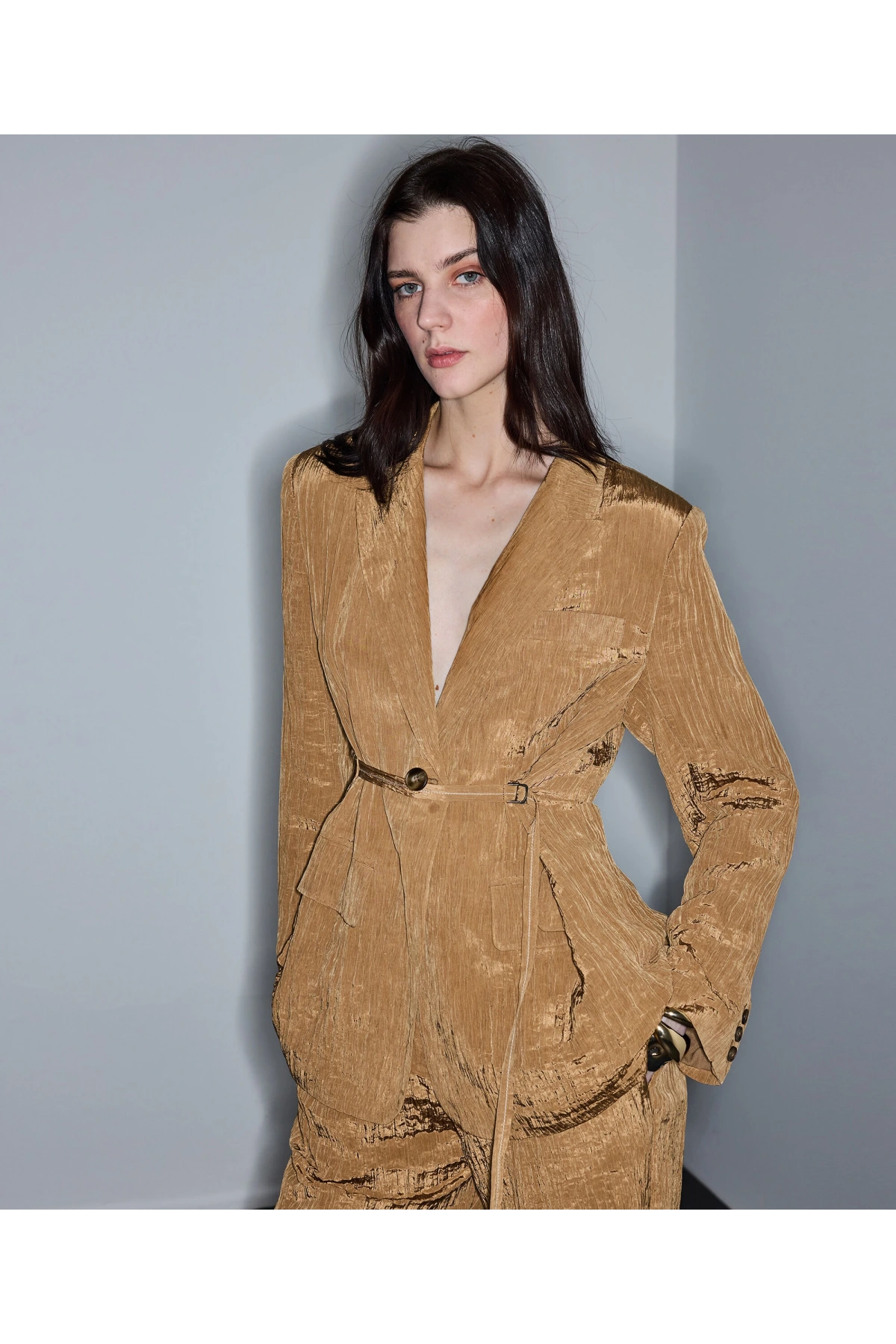 İpekyol Kırışık Efektli Vatkalı Blazer Ceket IS1260106023