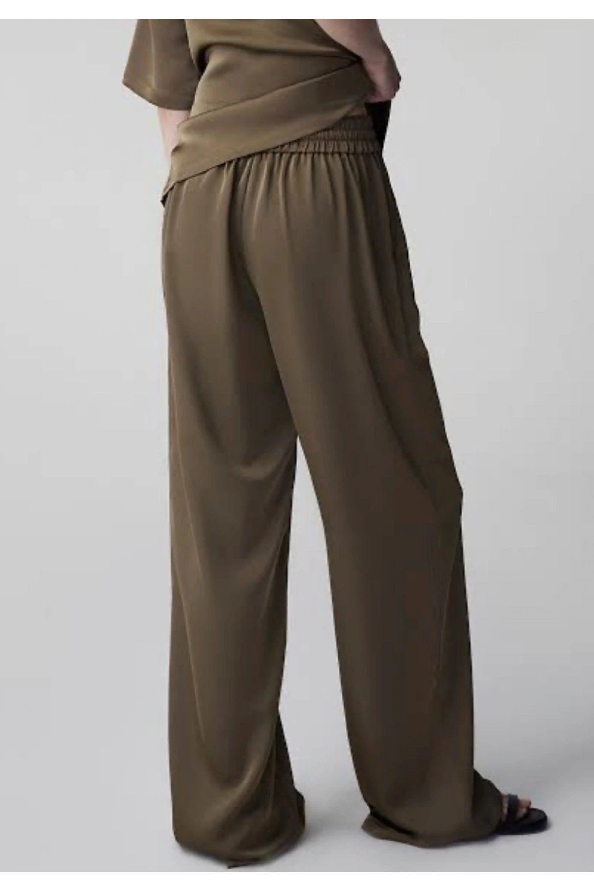 İpekyol Wide Leg Fit Saten Pantolon IS1260003147