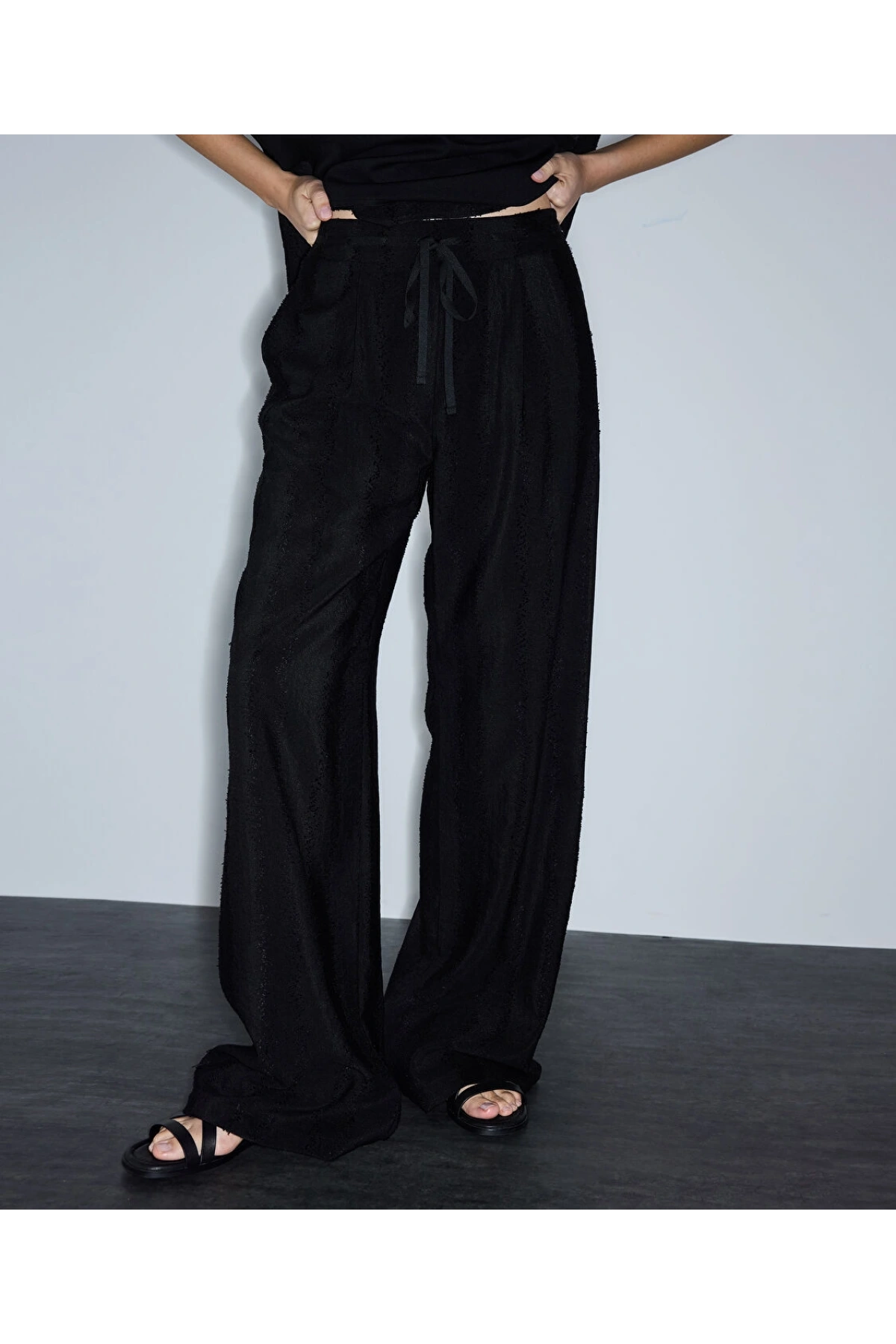 İpekyol Jakarlı Wide Leg Pantolon IS1260003119