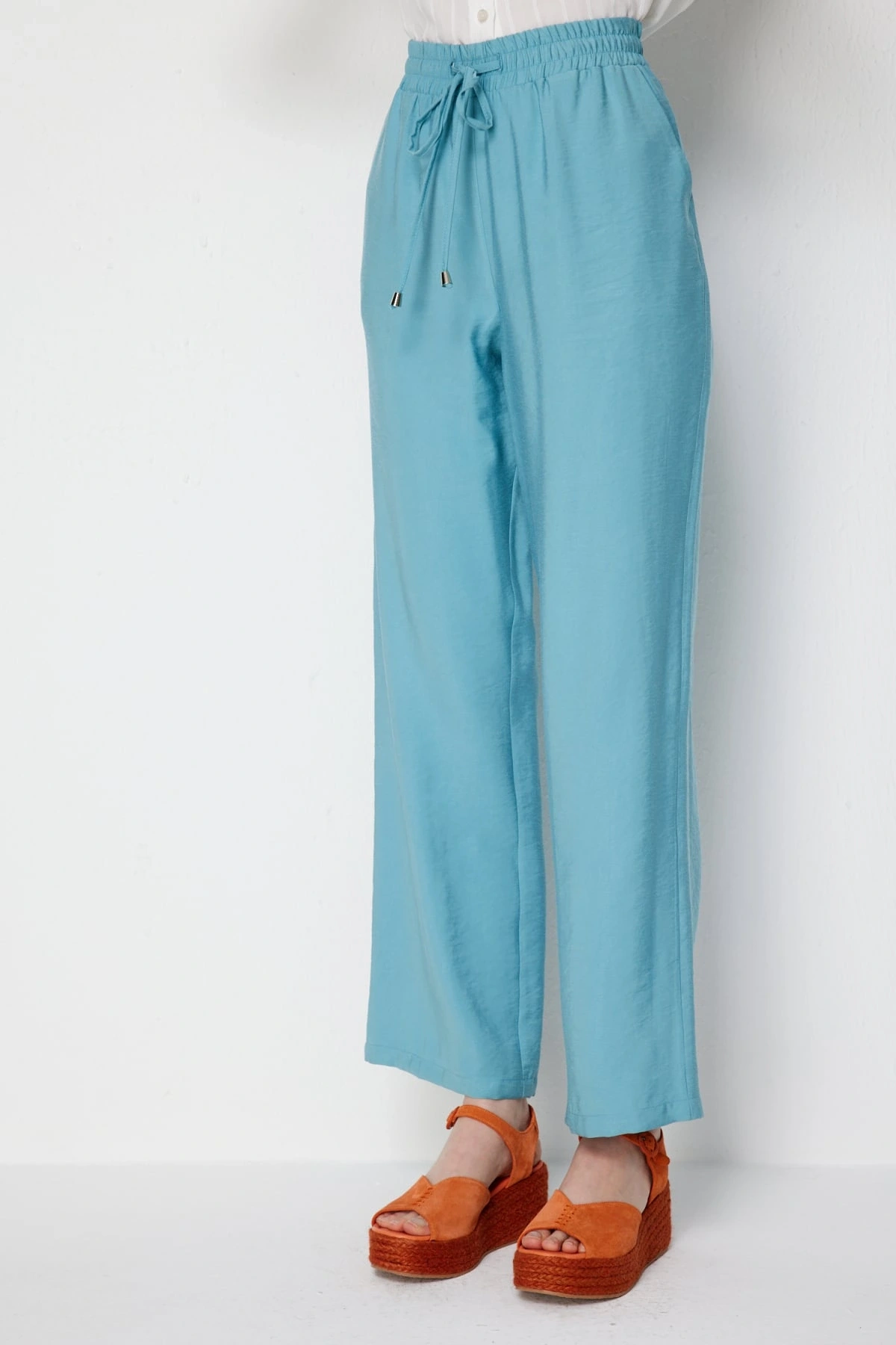 Ekol Beli Bağcıklı Bol Paça Pantolon 01204