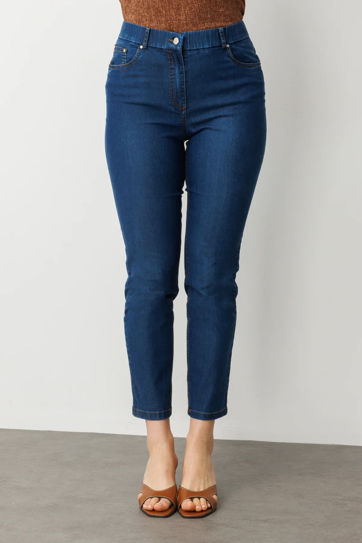 Ekol Beli Lastikli Boru Paça İndigo Mavisi Kadın Pantolon 02120