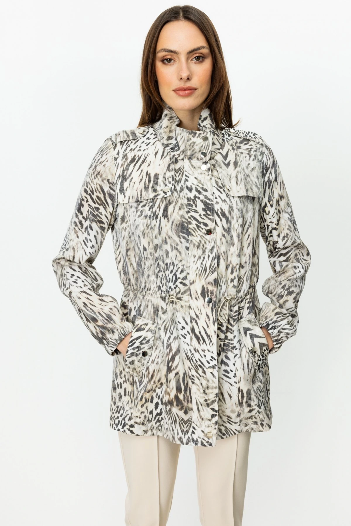 Ekol Beli Lastikli Desenli Kadın Kum Rengi Trençkot 07042