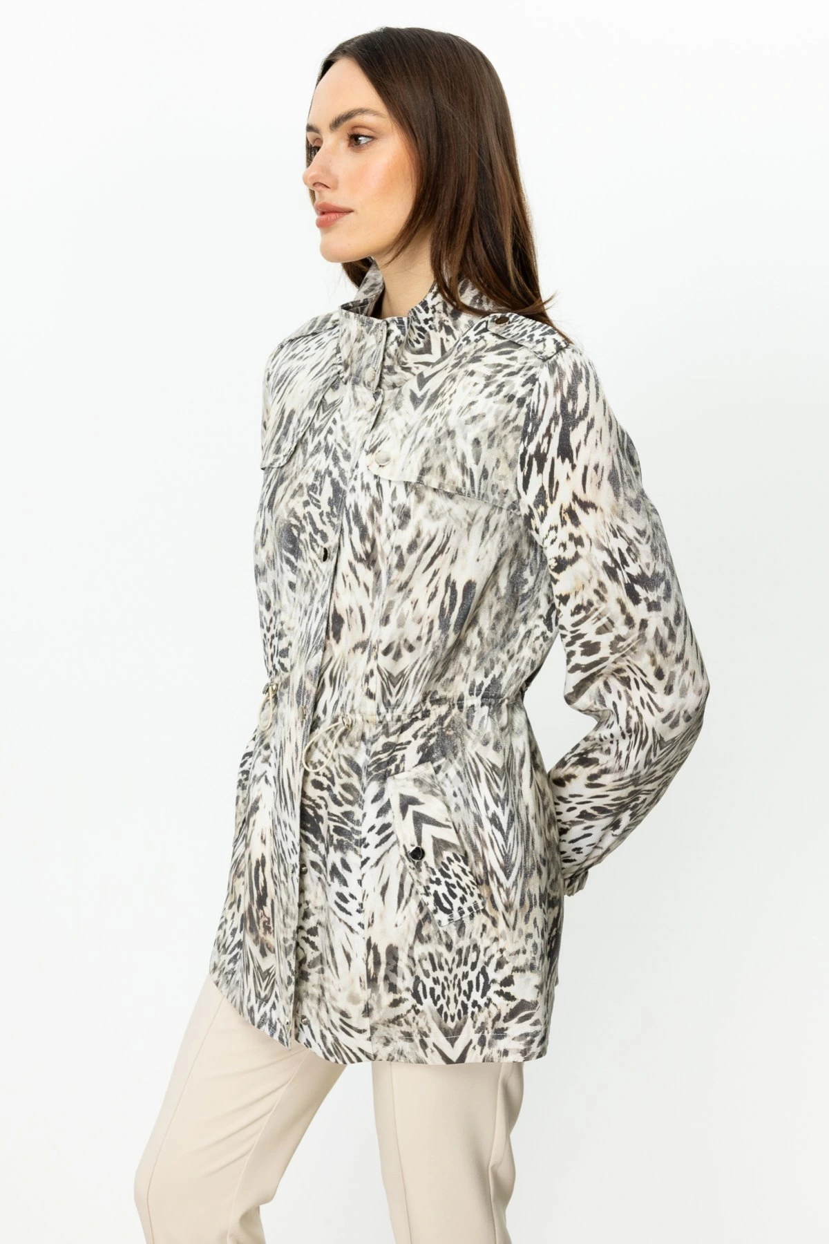 Ekol Beli Lastikli Desenli Kadın Kum Rengi Trençkot 07042