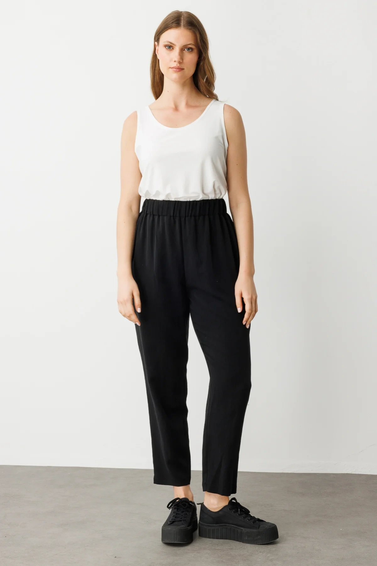 Ekol Büyük Beden Beli Lastikli Siyah Kadın Pantolon 07574