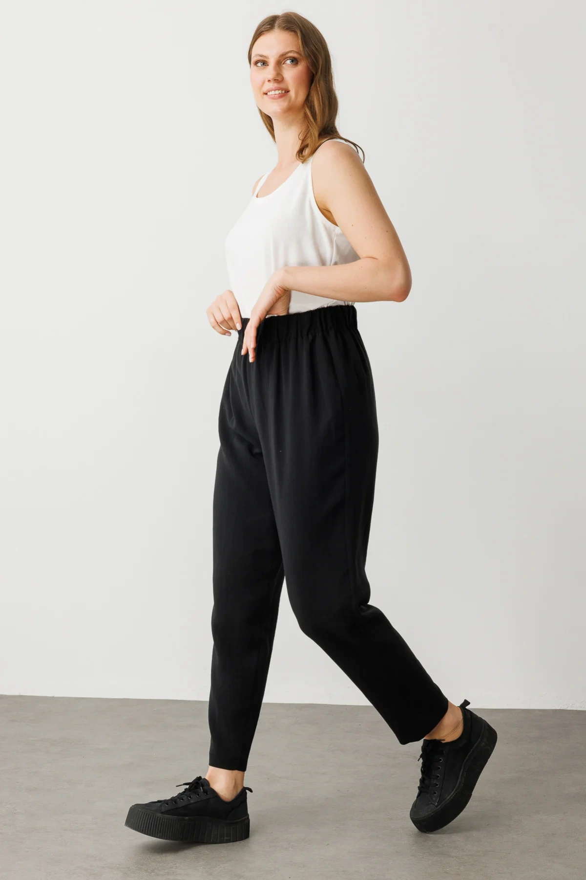 Ekol Büyük Beden Beli Lastikli Siyah Kadın Pantolon 07574