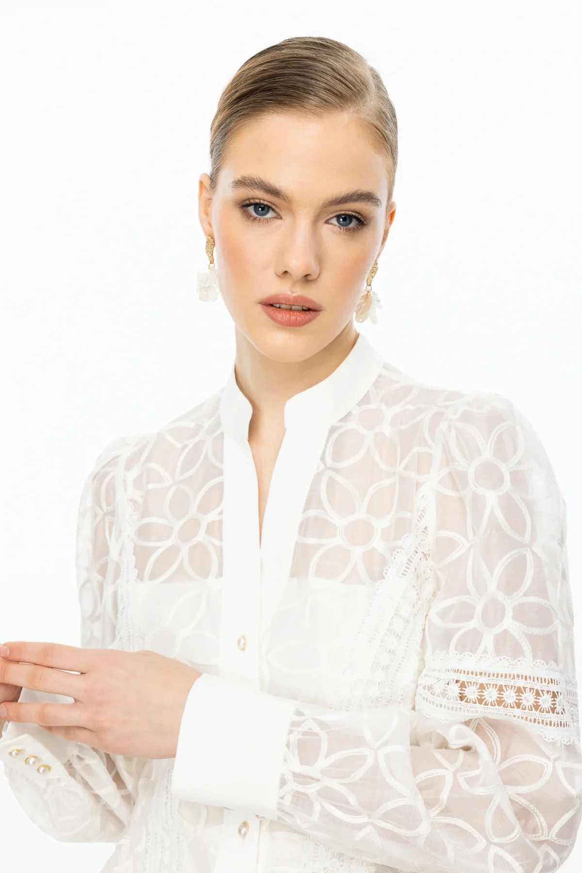 Ekol Çiçek Nakışlı Düğmeli Elbise 05008