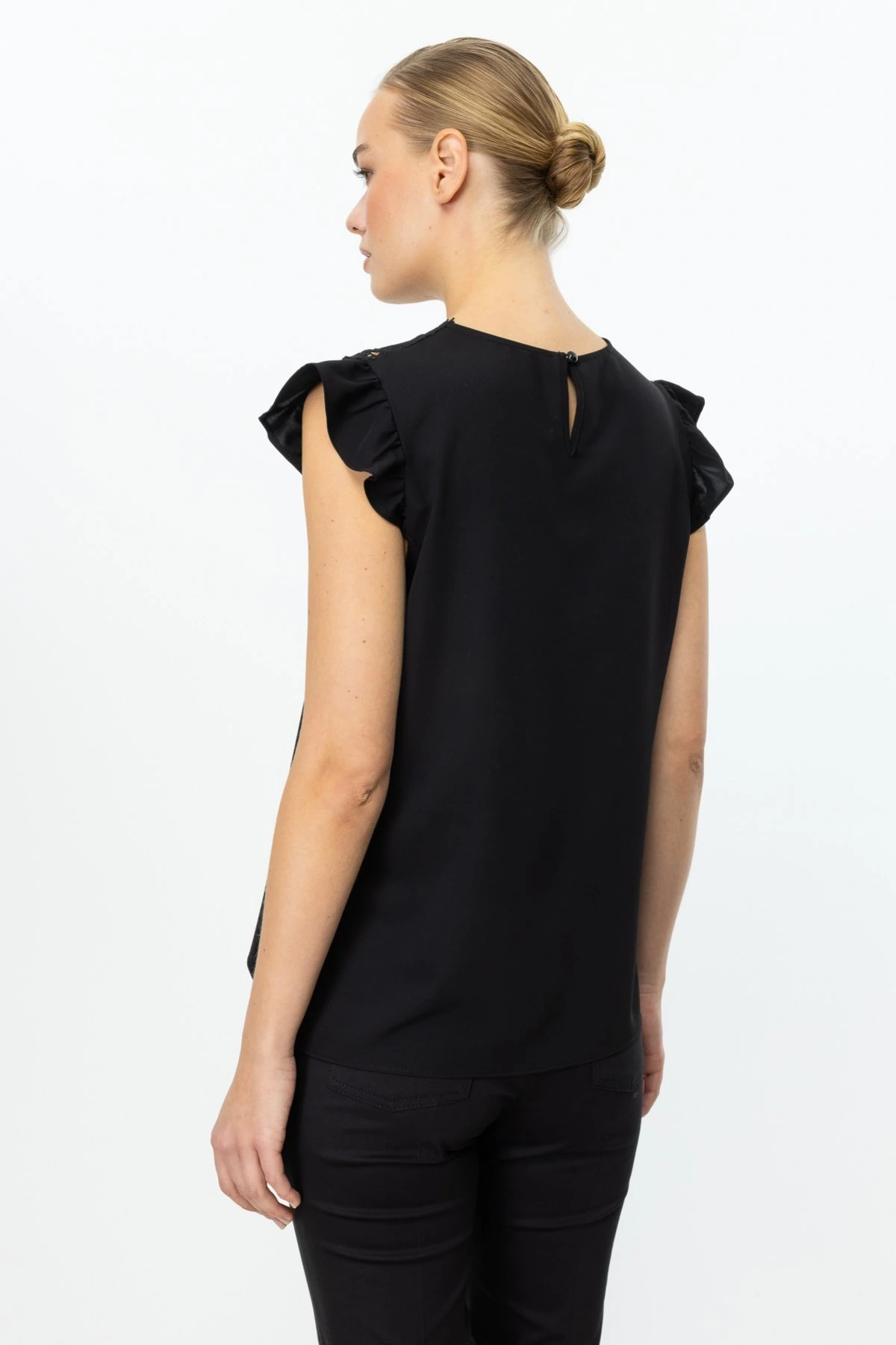 Ekol Dantelli Yakası Tül Siyah Kadın Bluz 03052