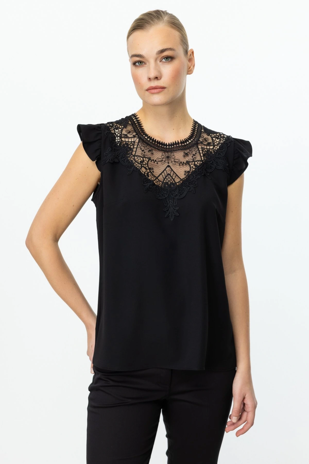 Ekol Dantelli Yakası Tül Siyah Kadın Bluz 03052