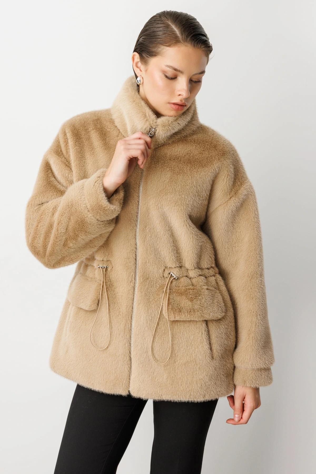 Ekol Fermuarlı Peluş Kadın Vizon Manto 06103