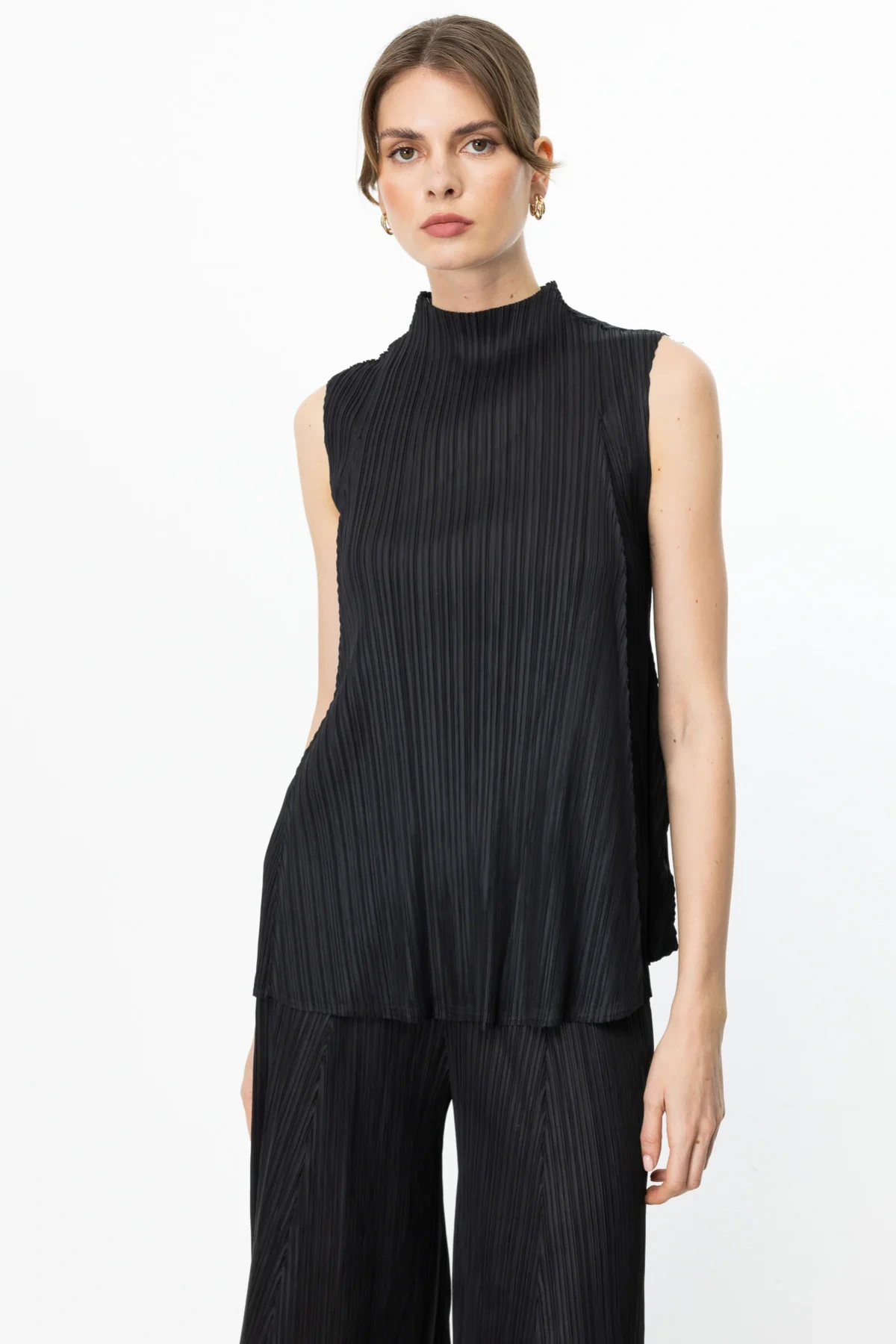 Ekol Fitilli Sıfır Kol Siyah Kadın Bluz 03912