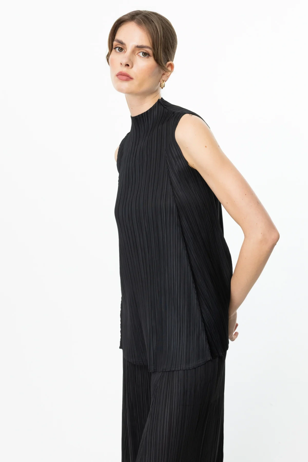 Ekol Fitilli Sıfır Kol Siyah Kadın Bluz 03912