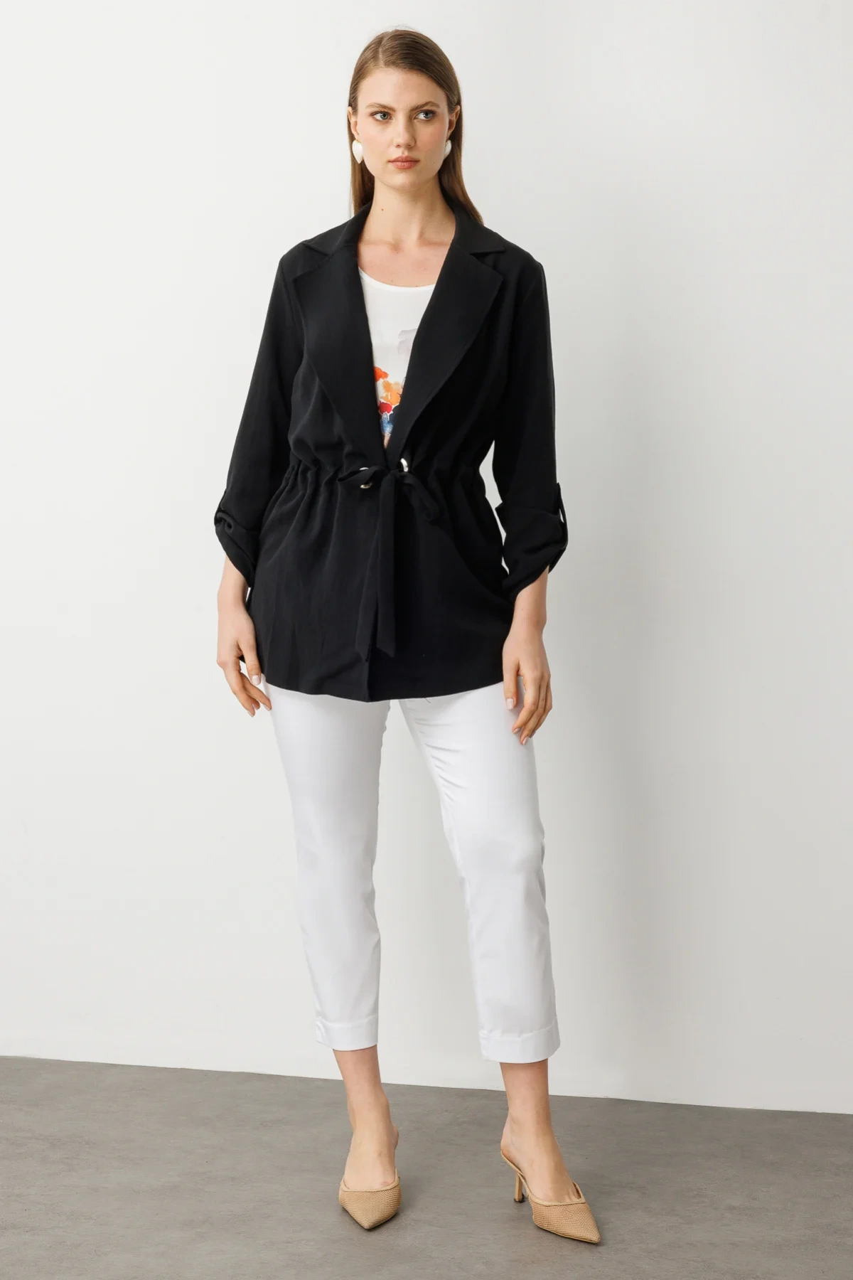 Ekol Büyük Beden Beli Bağlamalı İç Atletli Siyah Kadın Bluz 07566