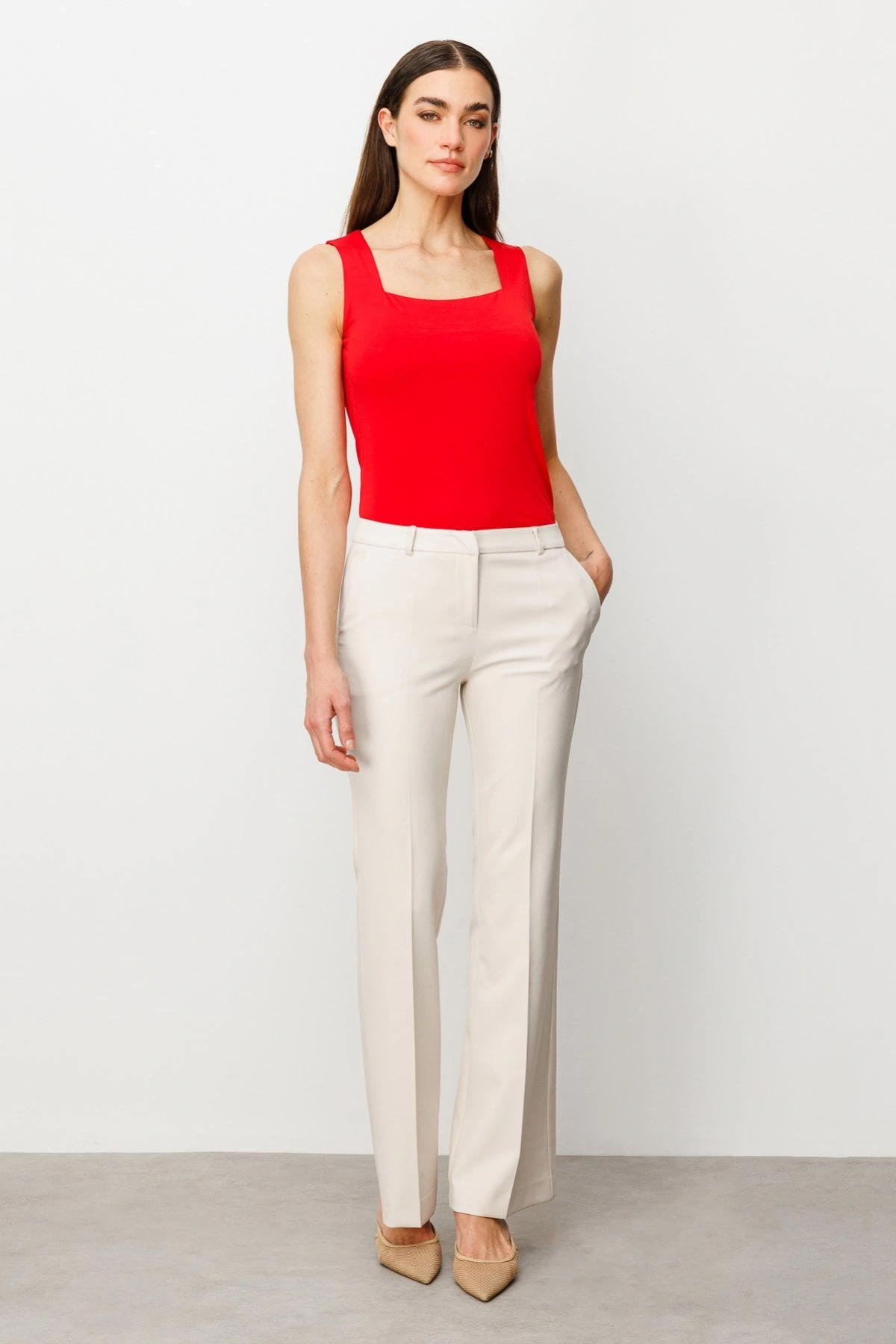 Ekol İspanyol Paça Kum Renk Kadın Kumaş Pantolon 02008