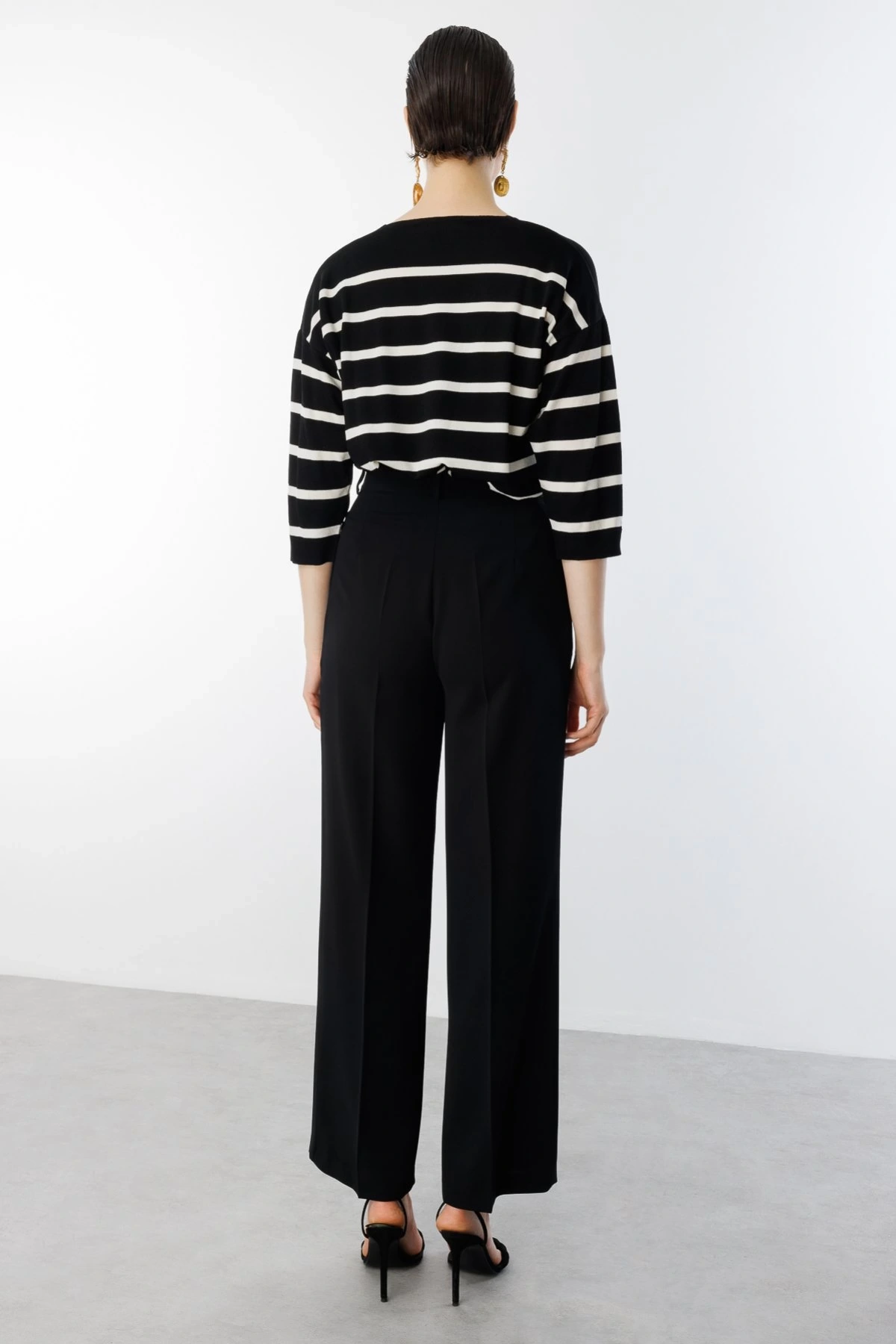 Ekol İspanyol Paça Siyah Kadın Pantolon 04212