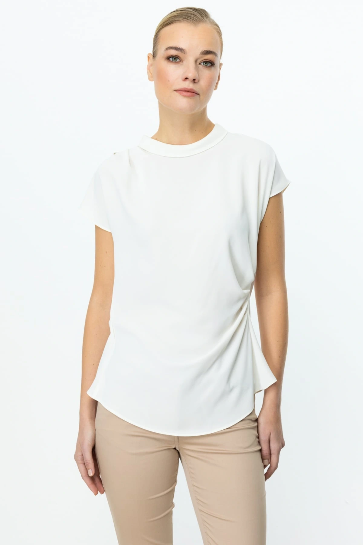 Ekol Kadın Belden Degajeli Ekru Bluz 03038