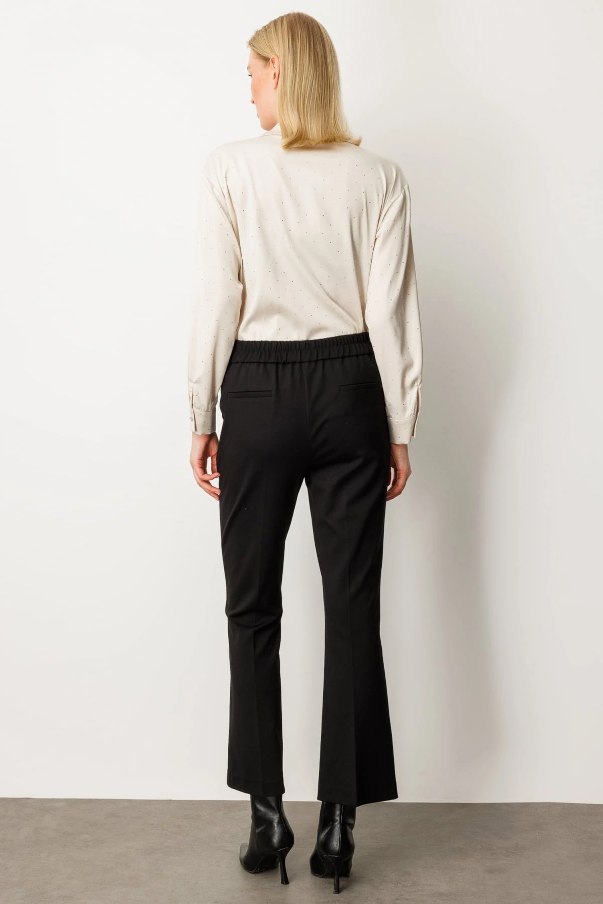 Ekol Kadın Beli Lastikli Siyah Pantolon 01083