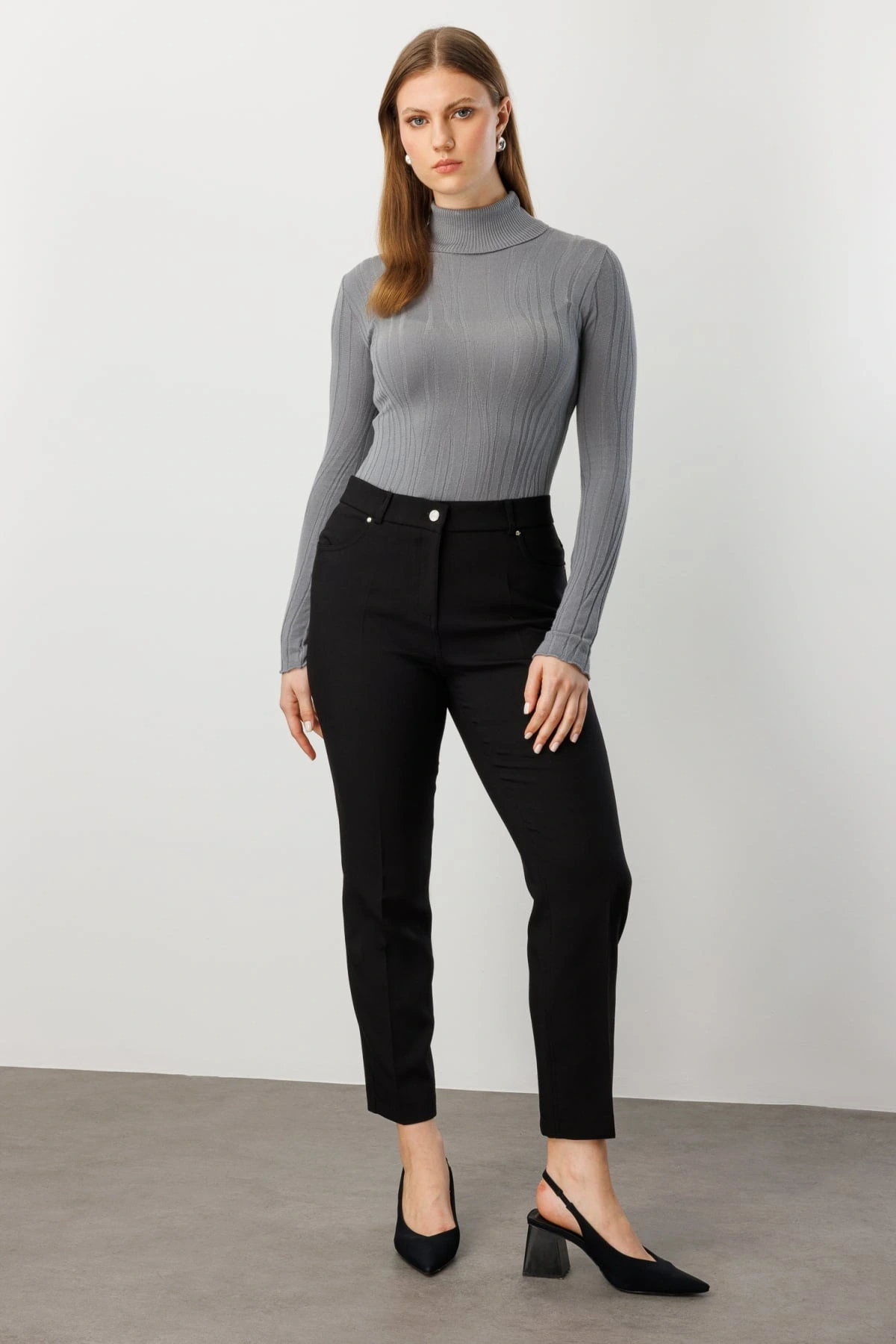 Ekol Kadın Boru Paça Siyah Pantolon 01009