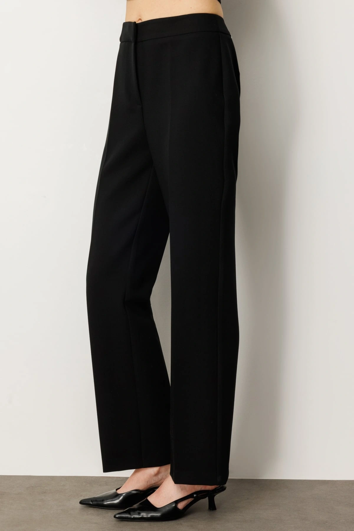 Ekol Kadın Boru Paça Siyah Pantolon 05027