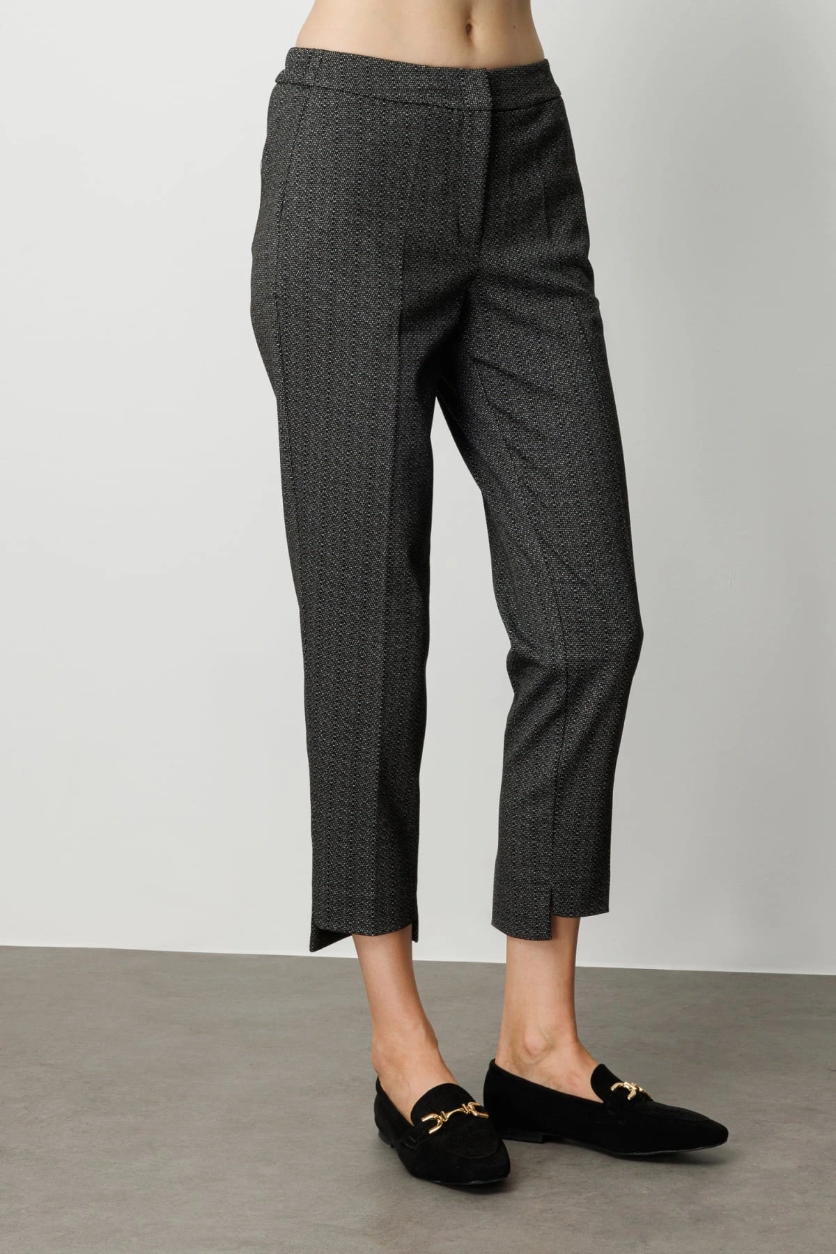 Ekol Kadın Desenli Siyah Dar Paça Pantolon 01067
