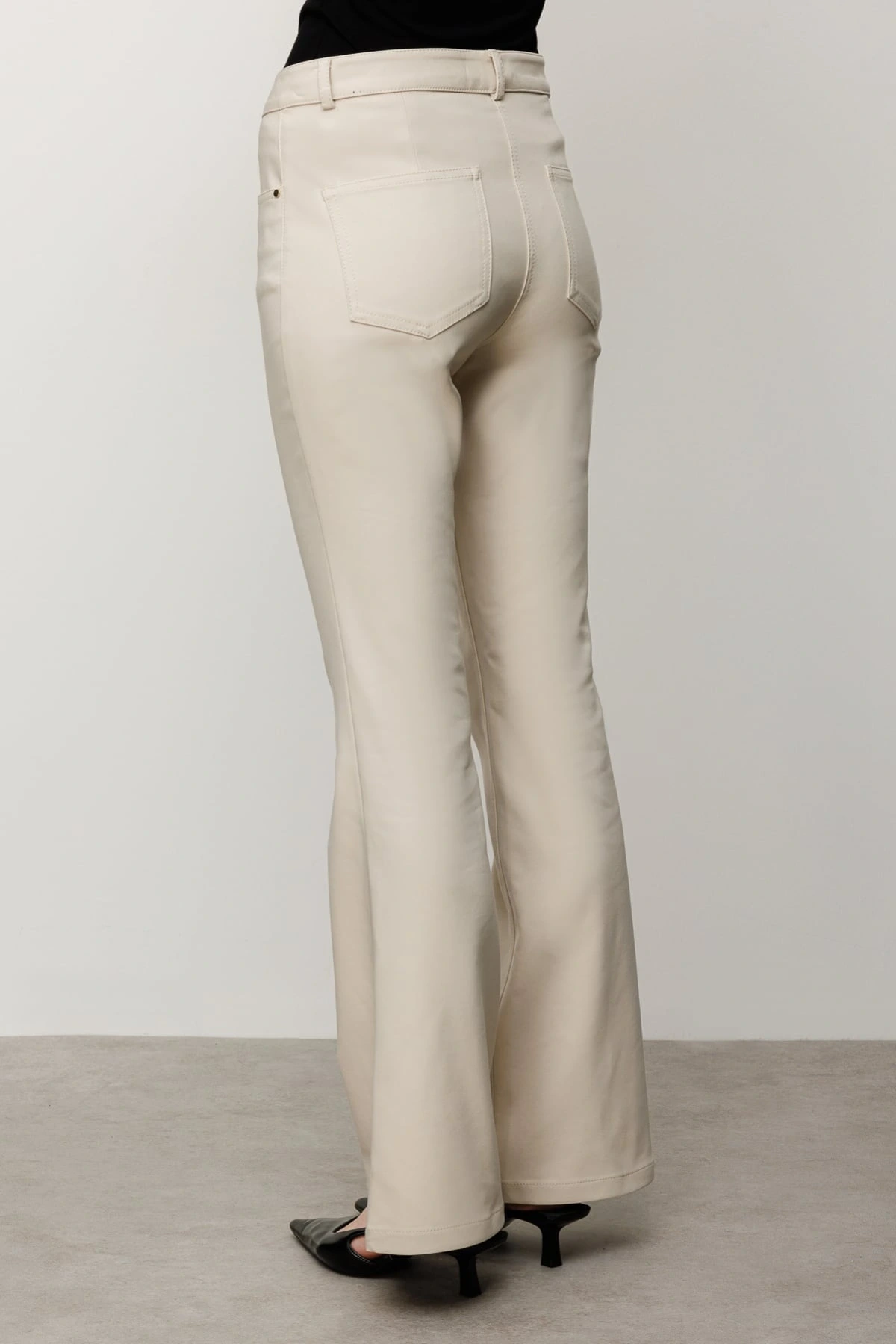 Ekol Kadın İspanyol Paça Kum Renk Pantolon 02044