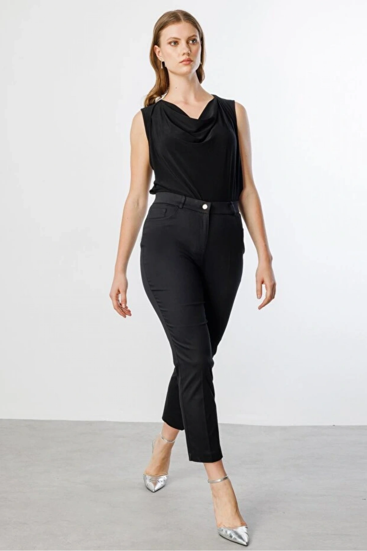 Ekol Kadın Kanvas Siyah Pantolon 02024