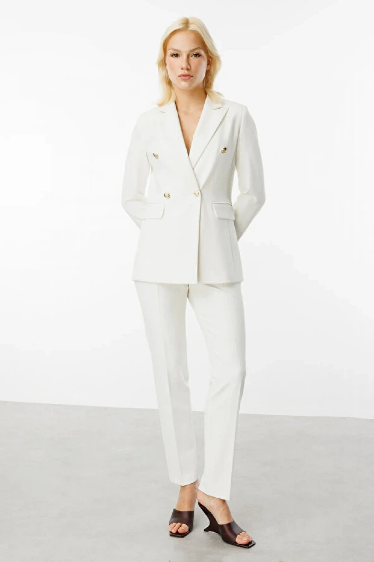 Ekol Kadın Yandan Cepli Ekru Pantolon 04008