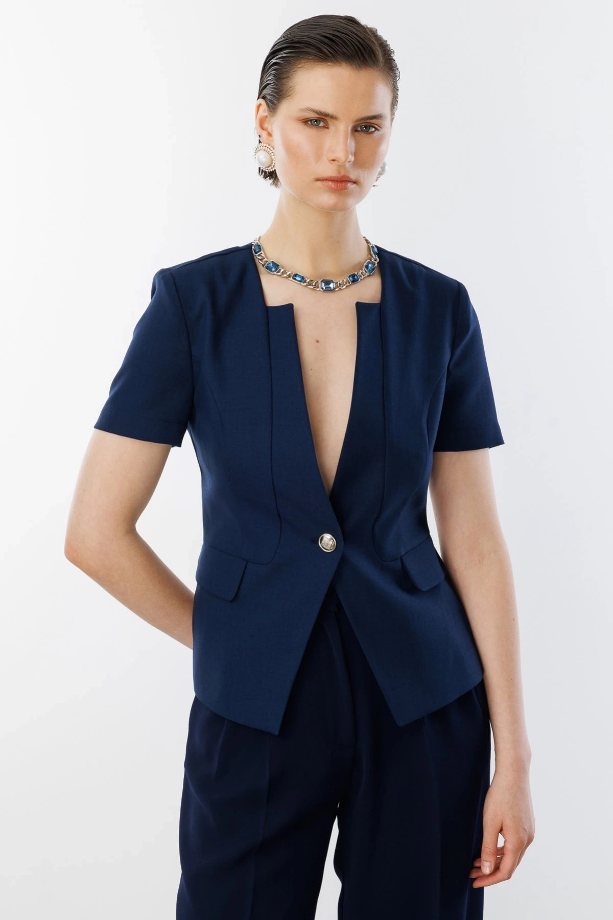 Ekol Kısa Kol Tek Düğme Kadın Lacivert Ceket 04126