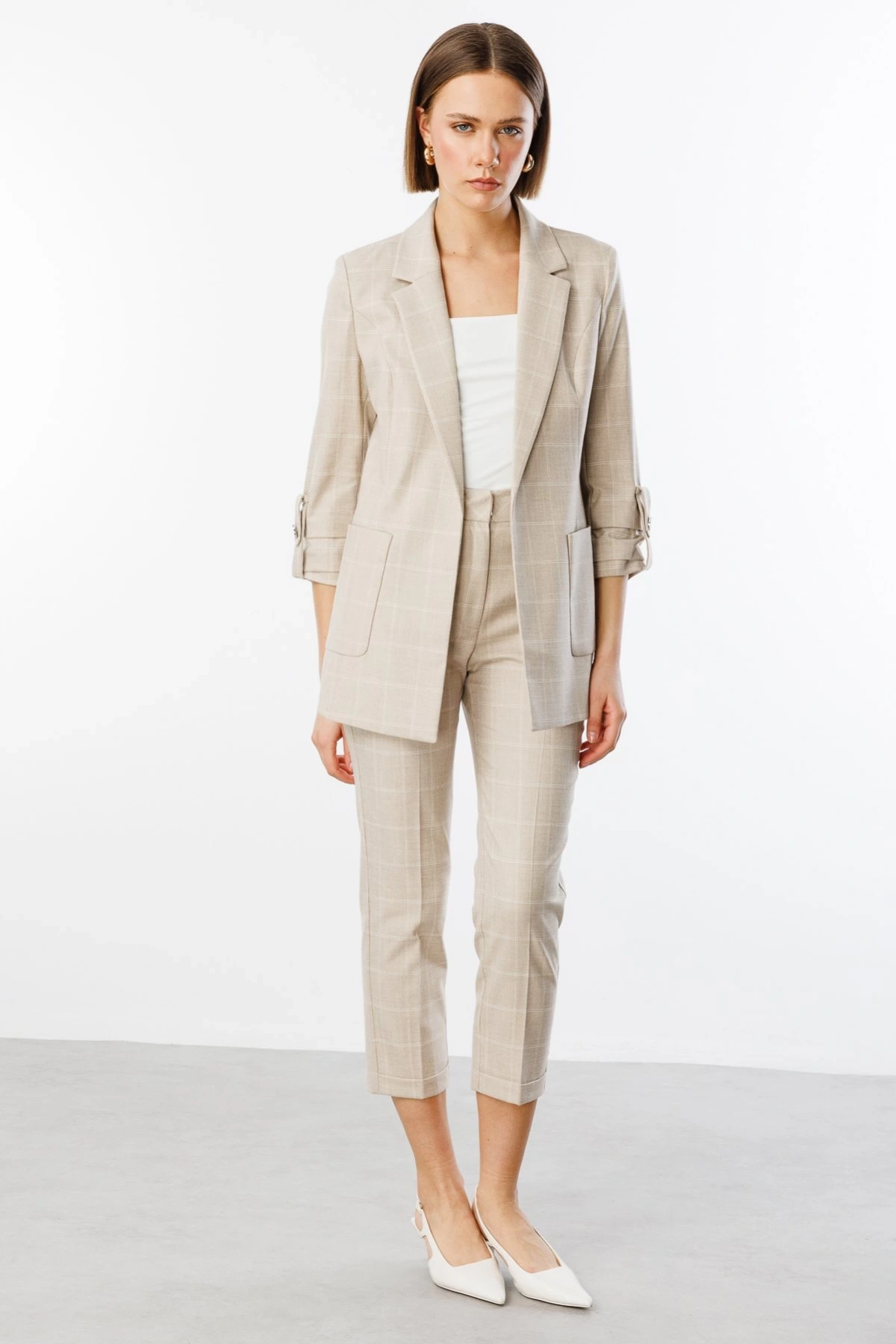 Ekol Kadın Kruvaze Yaka Cepli Bej Ceket 04032