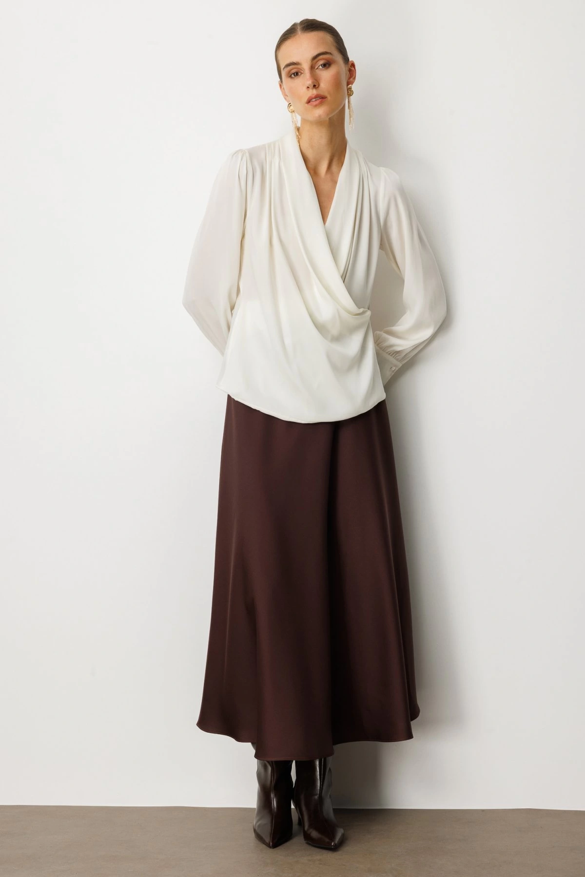 Ekol Kruvaze Yaka Önü Pileli Bluz 03007