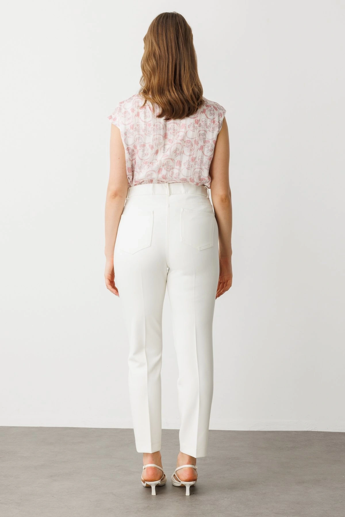 Ekol Büyük Beden Likralı Ekru Kadın Pantolon 02146