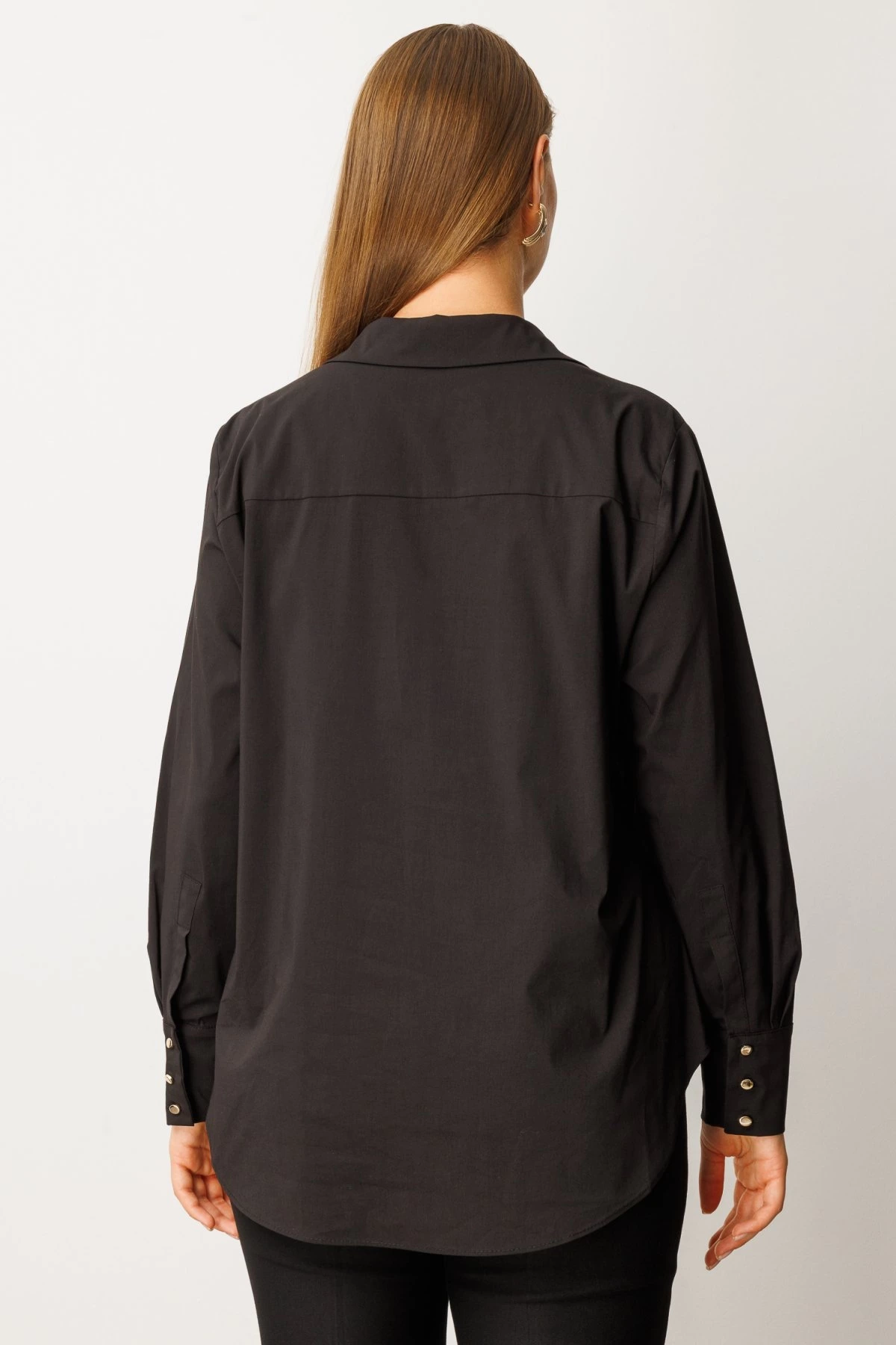 Ekol Önü Düğmeli Polo Yaka Siyah Kadın Gömlek 03549