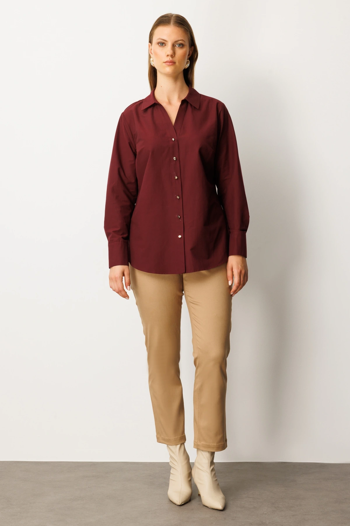 Ekol Önü Düğmeli Polo Yaka Gömlek 03549