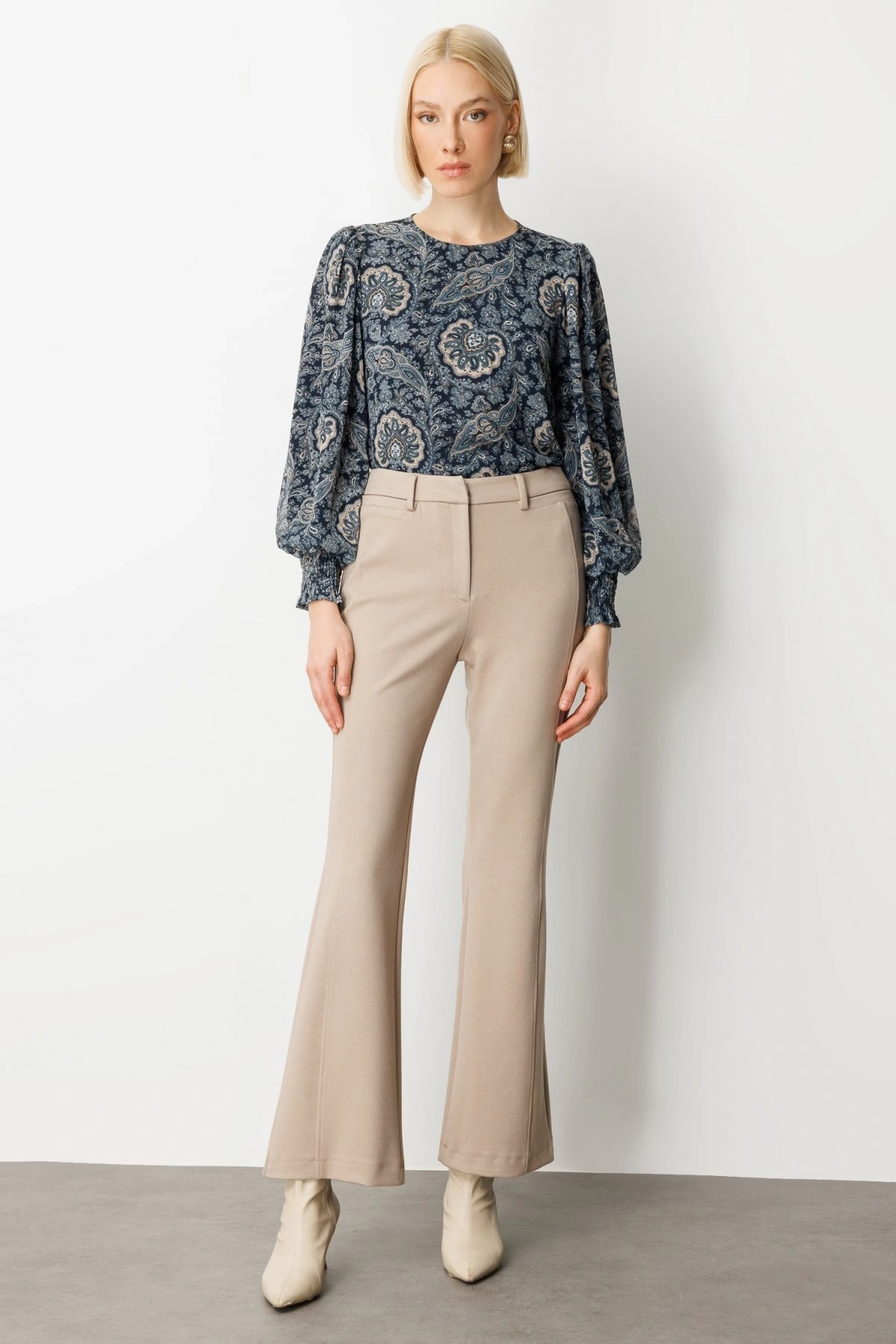 Ekol Simli Kumaş Bol Paça Vizon Kadın Pantolon 01045