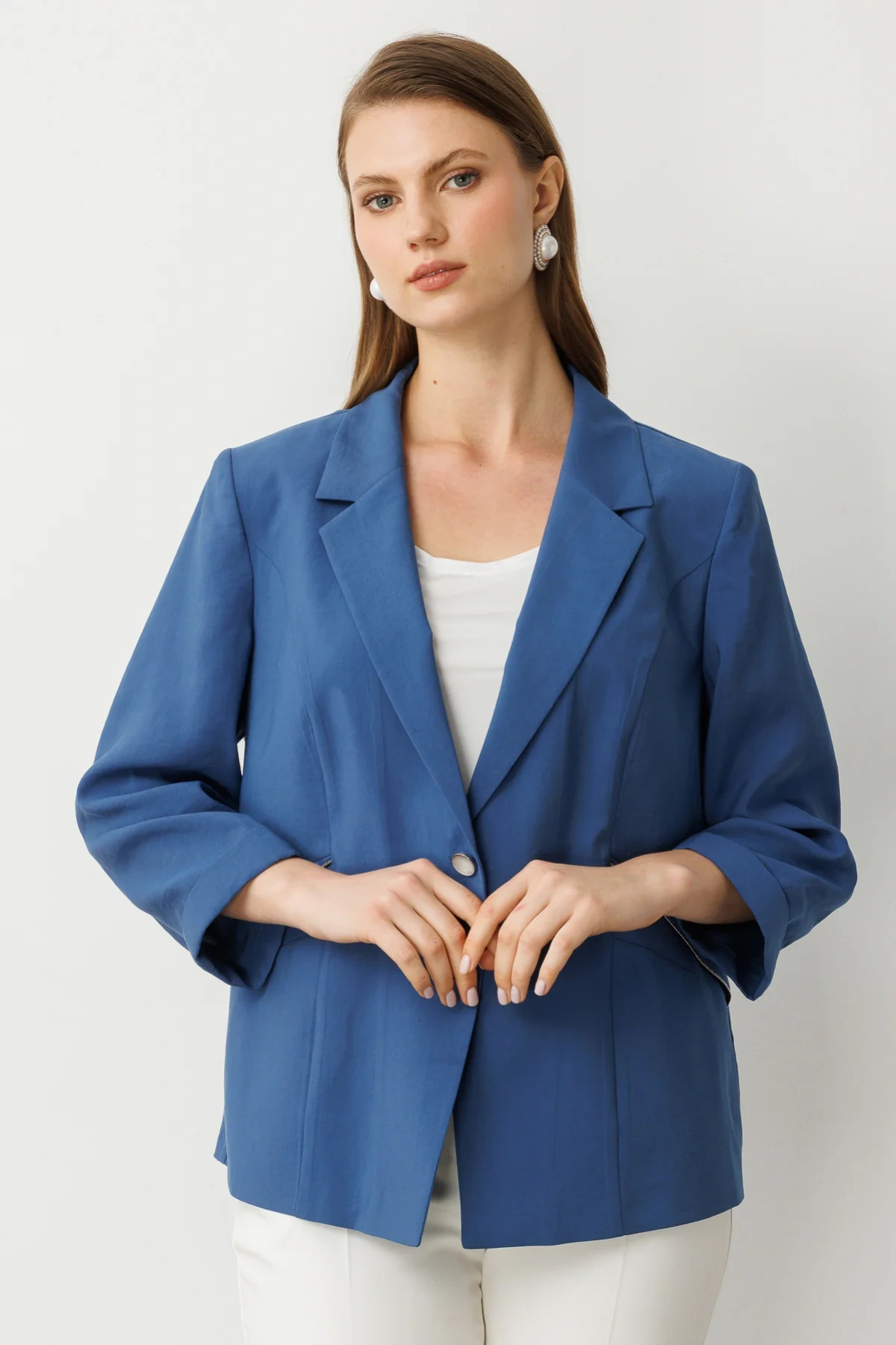 Ekol Büyük Beden Tek Düğmeli İnce Taş Detay Cepli İndigo Mavisi Kadın Gömlek 04544