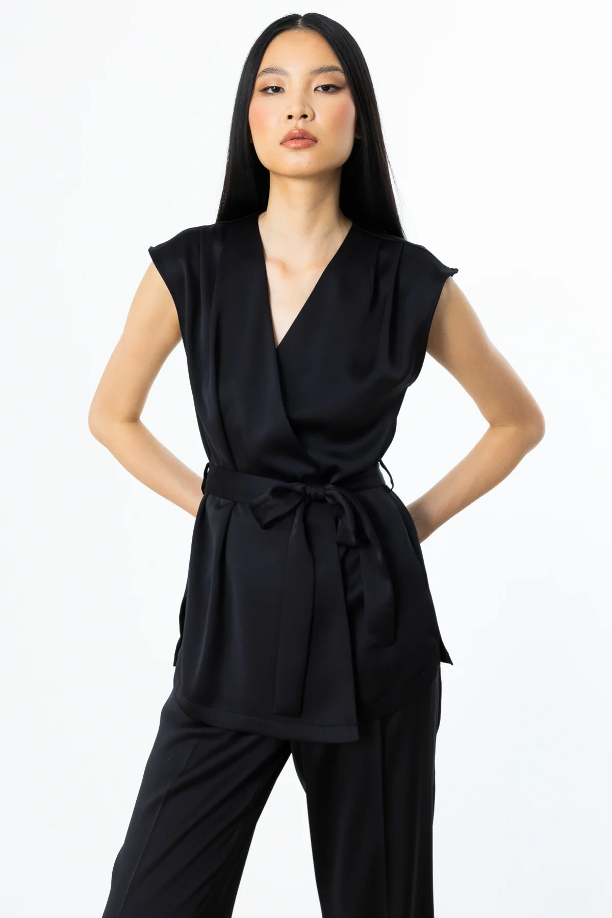 Ekol Tek Düğmeli Kuşaklı Kadın Siyah Yelek 04158