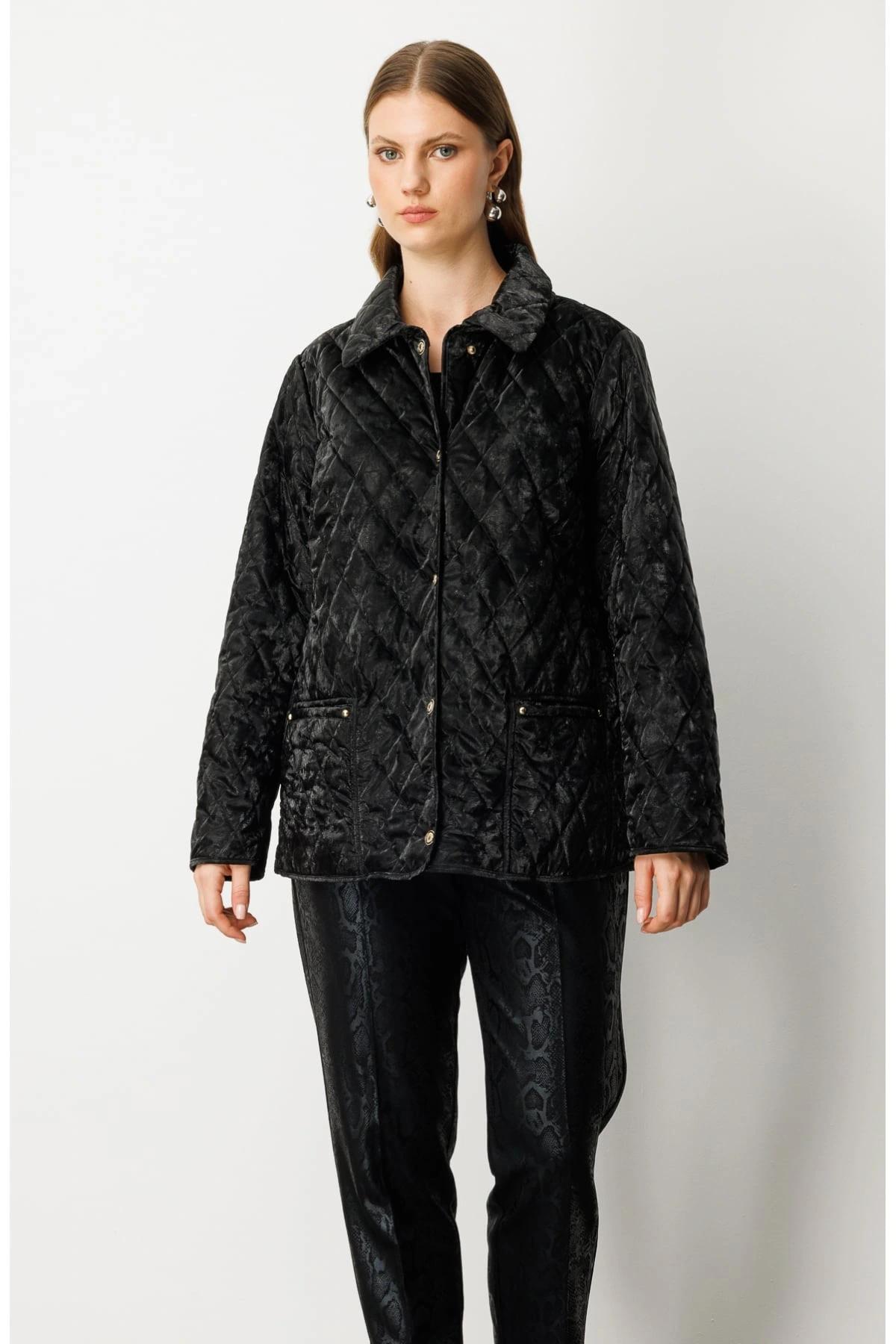 Ekol Büyük Beden Torba Cepli Kapitone Siyah Kadın Mont 06803