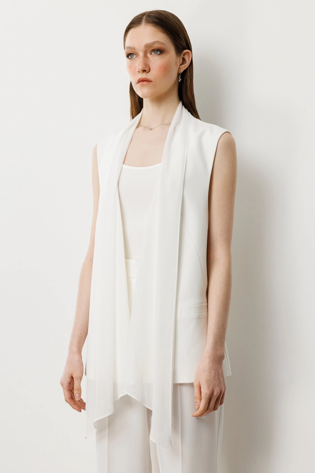 Ekol Tül Şal Yaka Kadın Ekru Yelek 06502