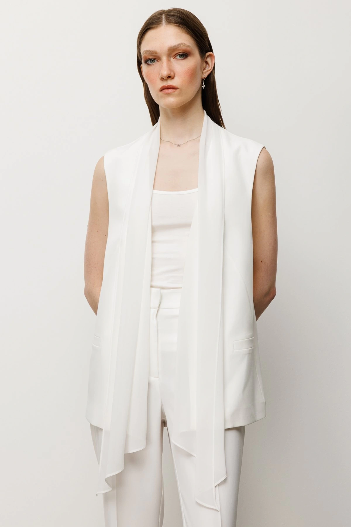 Ekol Tül Şal Yaka Kadın Ekru Yelek 06502