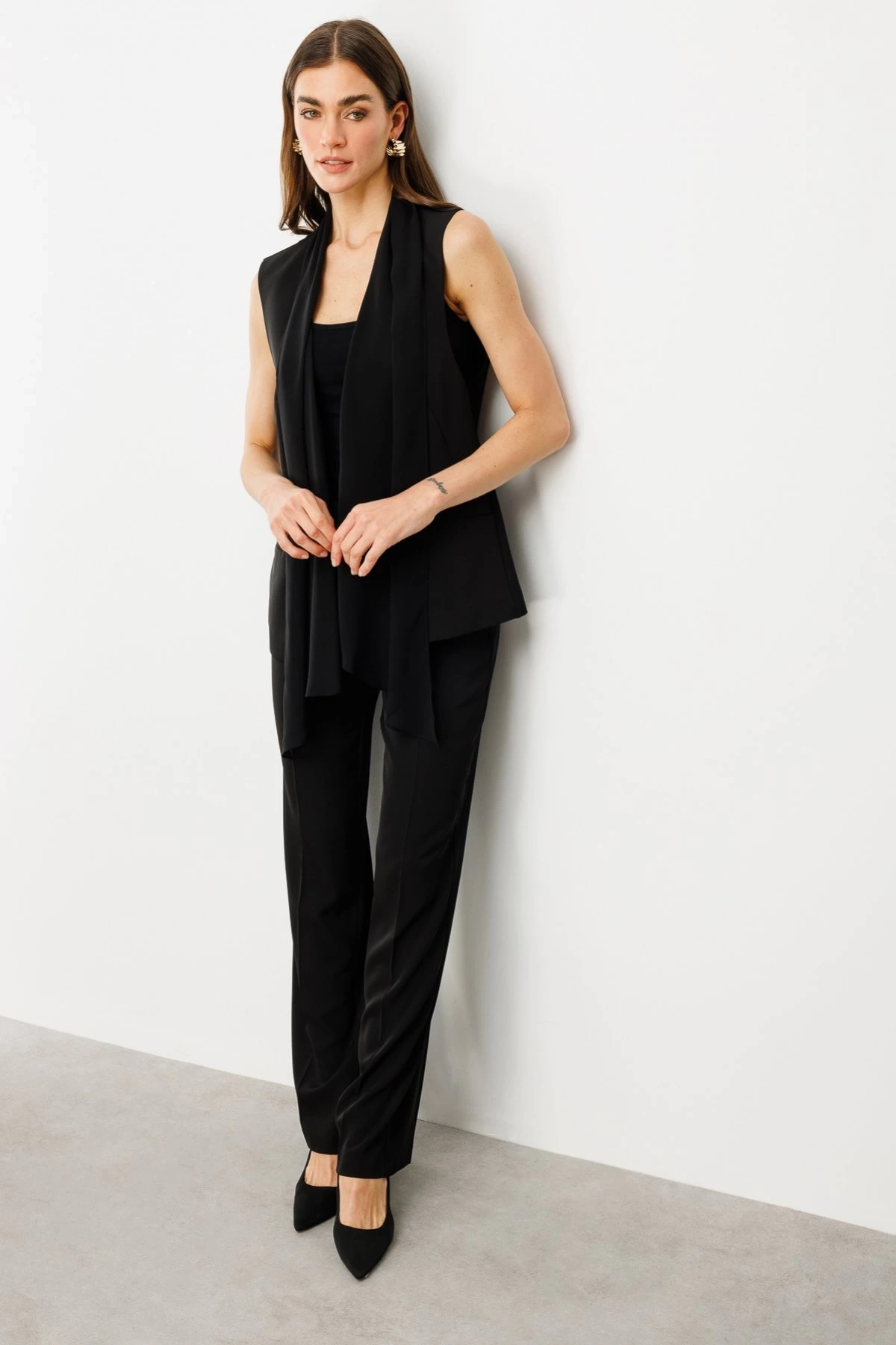 Ekol Tül Şal Yaka Kadın Siyah Yelek 06502