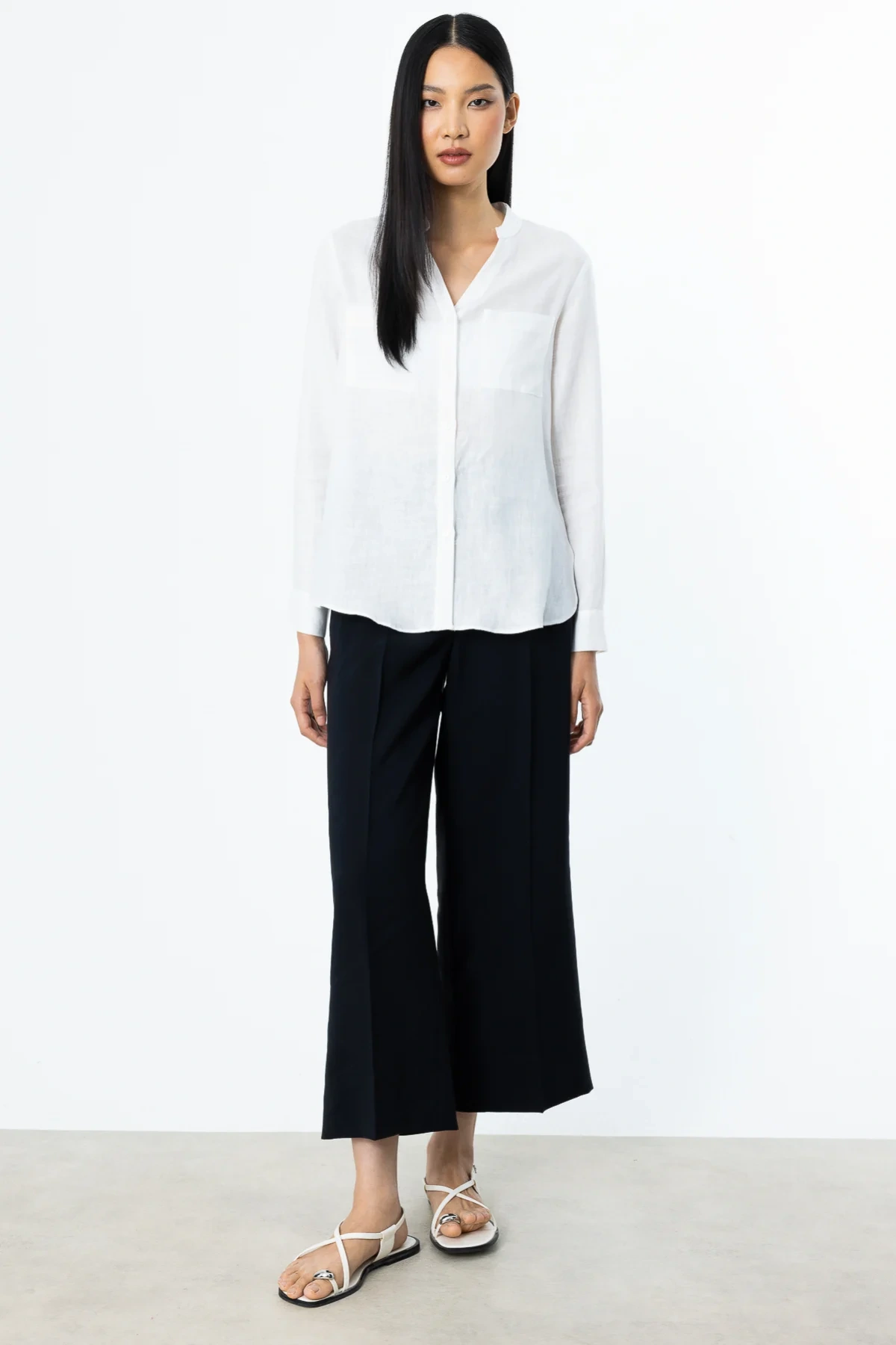 Ekol V Yaka Ekru Kadın Keten Gömlek 03134