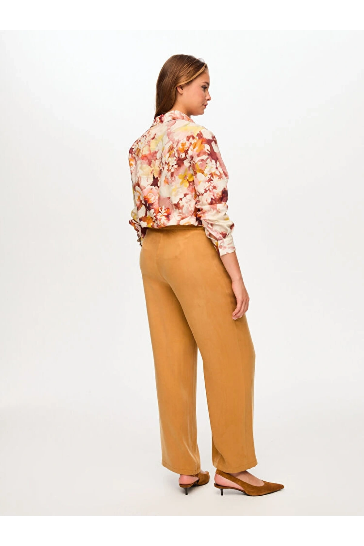 Faik Sönmez Arka Beli Lastikli Wide Leg Fit Tenselli Pantolon US26PNT028